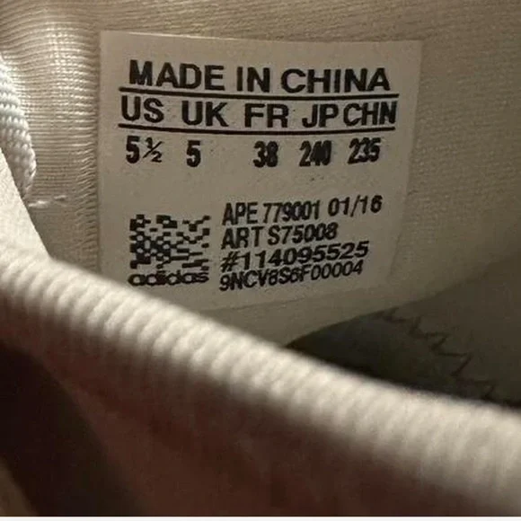 Youth Kids’ 2016 Adidas White Tubular Sneakers Size US 5.5/ EU 38 - Picture 6 of 6